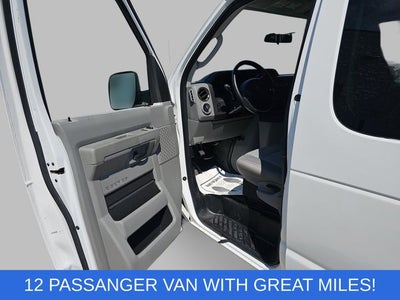 2010 Ford E-350SD XLT