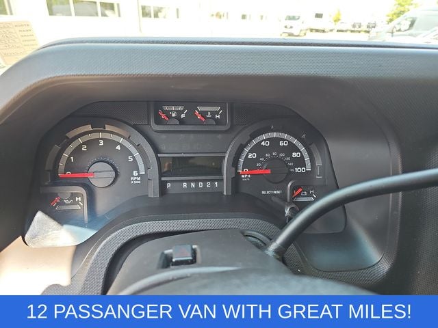 2010 Ford E-350SD XLT
