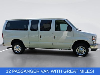 2010 Ford E-350SD XLT