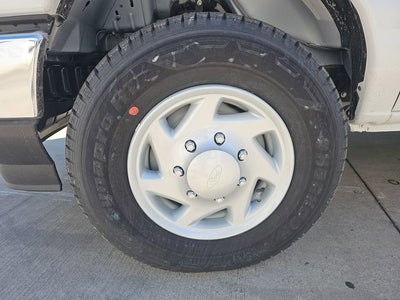 2026 Ford E-350SD Base Cutaway