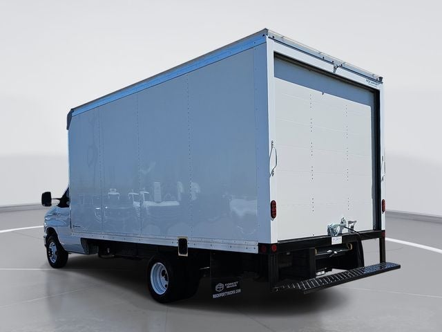 2026 Ford E-350SD Base Cutaway