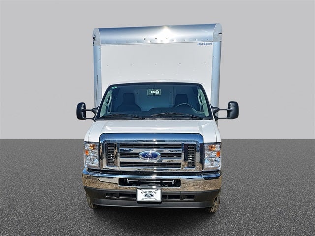 2025 Ford E-450SD Base DRW