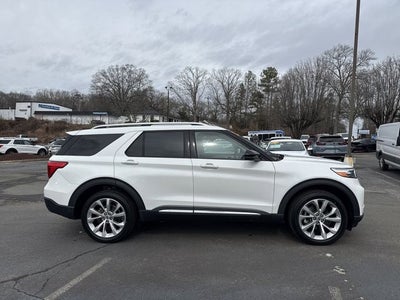 2023 Ford Explorer Platinum