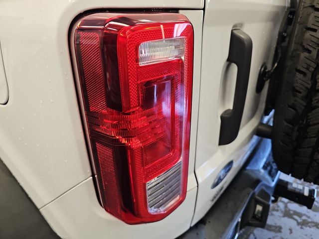 2021 Ford Bronco Base