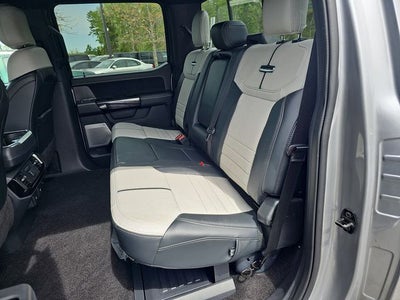 2022 Ford F-150 Lightning Platinum