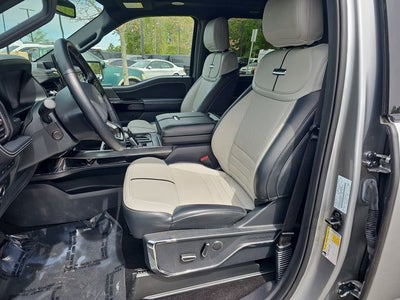 2022 Ford F-150 Lightning Platinum