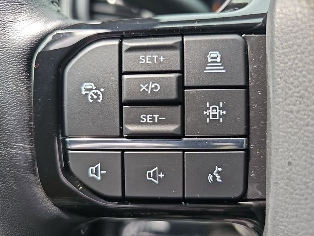 2022 Ford F-150 Lightning Platinum