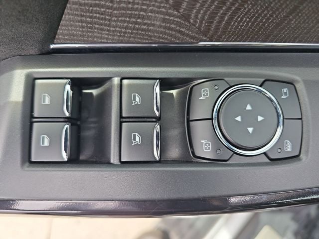 2022 Ford F-150 Lightning Platinum