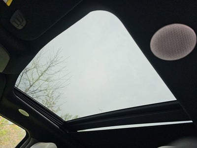 2022 Ford F-150 Lightning Platinum