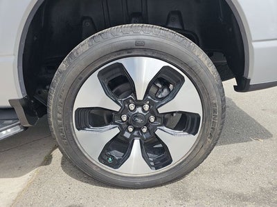 2022 Ford F-150 Lightning Platinum