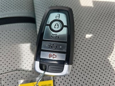 2022 Ford F-150 Lightning Platinum