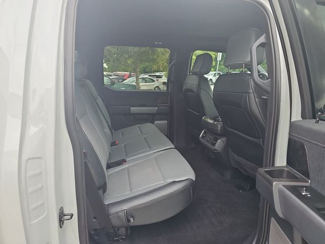 2023 Ford F-150 Lightning Lariat