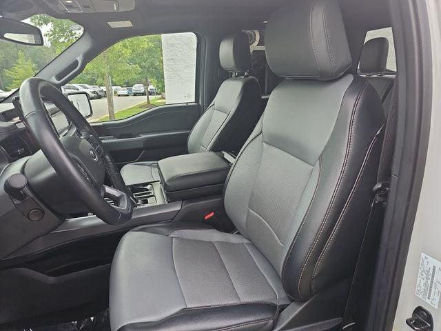 2023 Ford F-150 Lightning Lariat