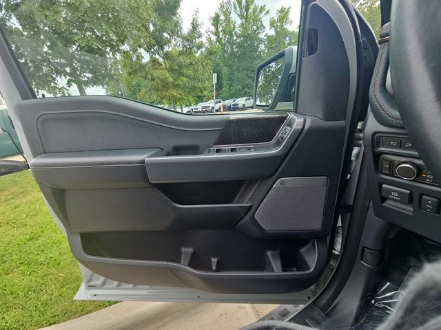 2023 Ford F-150 Lightning Lariat