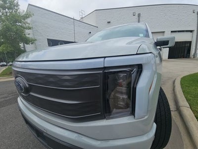 2023 Ford F-150 Lightning Lariat