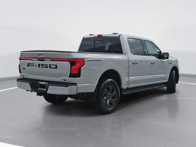 2023 Ford F-150 Lightning Lariat