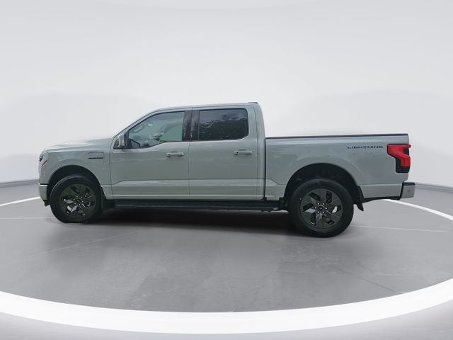 2023 Ford F-150 Lightning Lariat