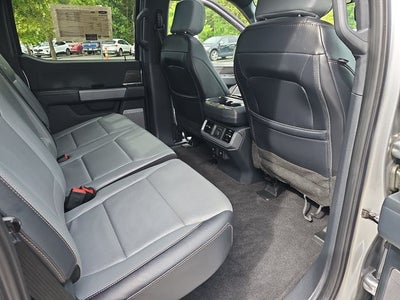 2025 Ford F-150 Lightning Lariat
