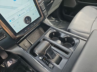 2025 Ford F-150 Lightning Lariat