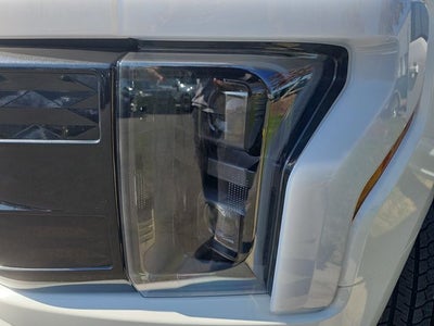 2025 Ford F-150 Lightning Platinum