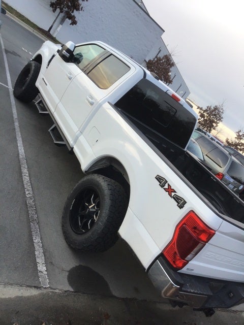 2020 Ford F-250SD Lariat