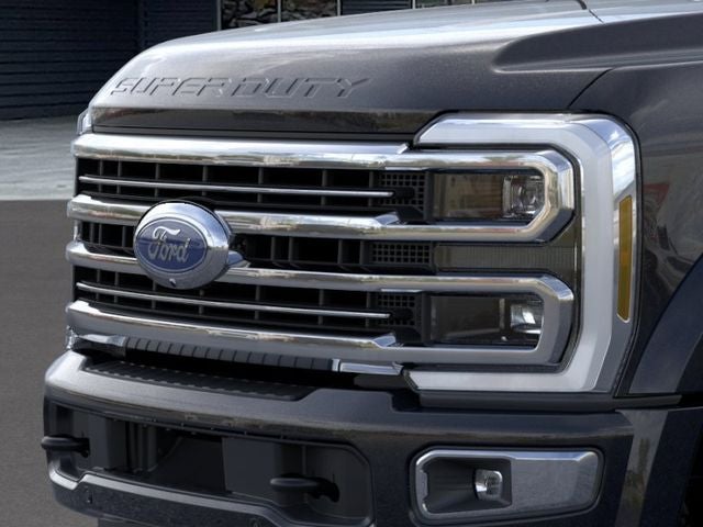 2026 Ford F-450SD Platinum DRW