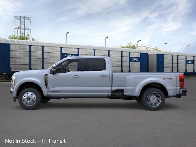 2026 Ford F-450SD Lariat DRW