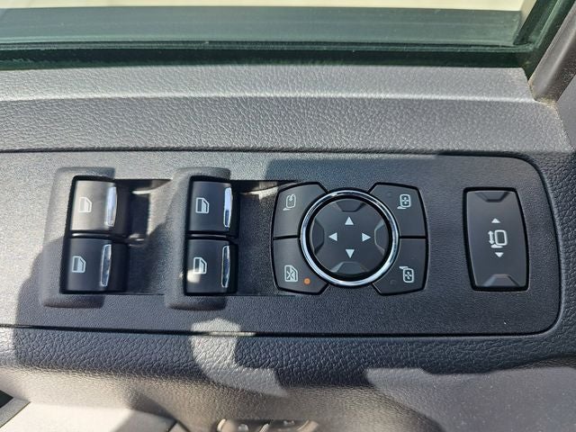 2022 Ford F-450SD Lariat DRW