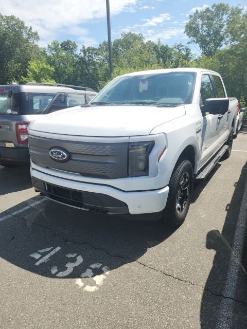 2023 Ford F-150 Lightning XLT