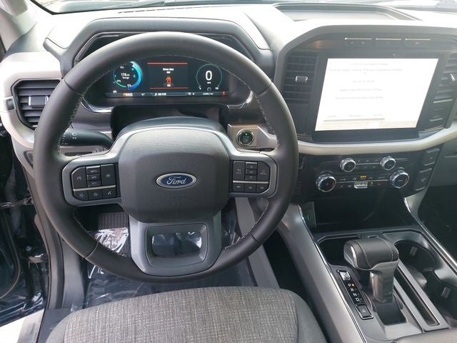 2023 Ford F-150 Lightning XLT