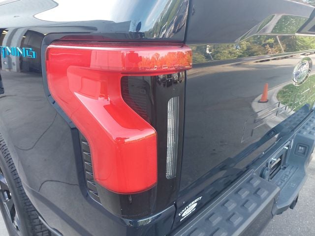 2023 Ford F-150 Lightning XLT