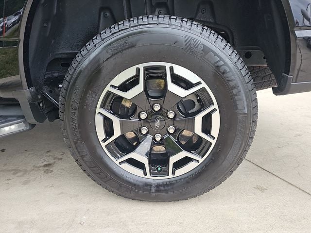 2023 Ford F-150 Lightning XLT