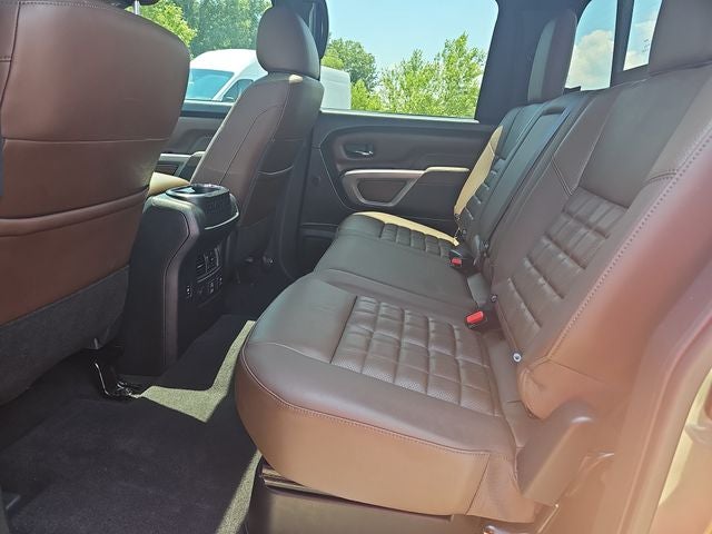 2024 Nissan Titan Platinum Reserve