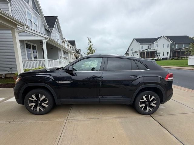 2023 Volkswagen Atlas Cross Sport 2.0T SE
