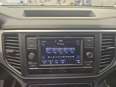 2023 Volkswagen Atlas Cross Sport 2.0T SE