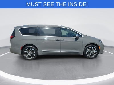 2022 Chrysler Pacifica Pinnacle