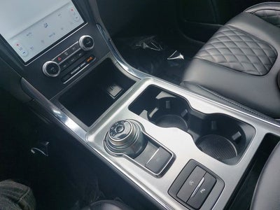 2023 Ford Edge Titanium