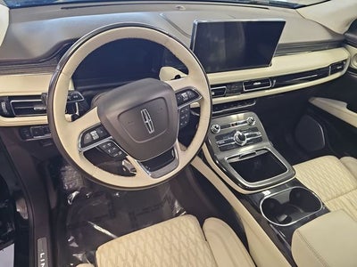 2022 Lincoln Nautilus Black Label