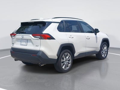 2022 Toyota RAV4 XLE Premium