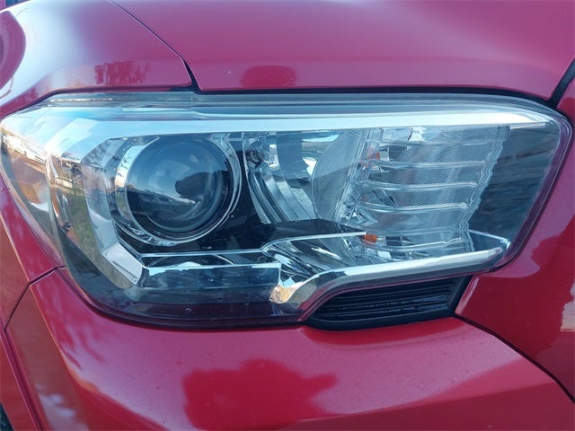 2017 Toyota Tacoma SR5