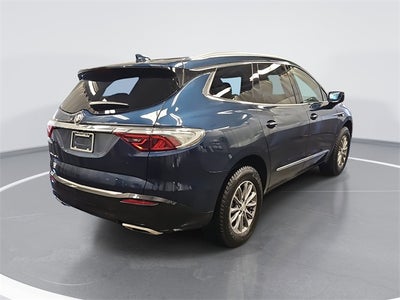 2022 Buick Enclave Essence