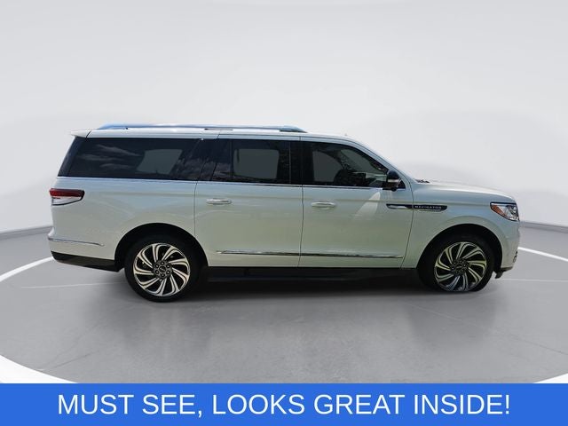 2022 Lincoln Navigator L Reserve