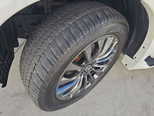 2023 Nissan Armada Platinum