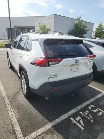 2020 Toyota RAV4 Hybrid XLE
