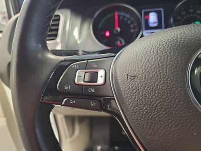 2015 Volkswagen e-Golf SEL Premium