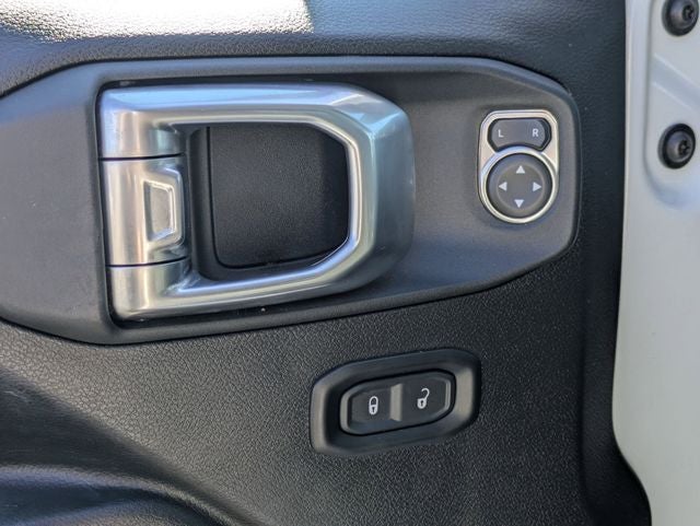 2022 Jeep Gladiator Sport