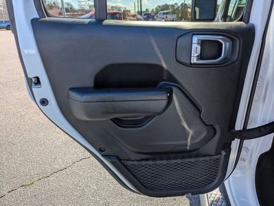 2022 Jeep Gladiator Sport