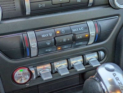 2022 Ford Mustang EcoBoost