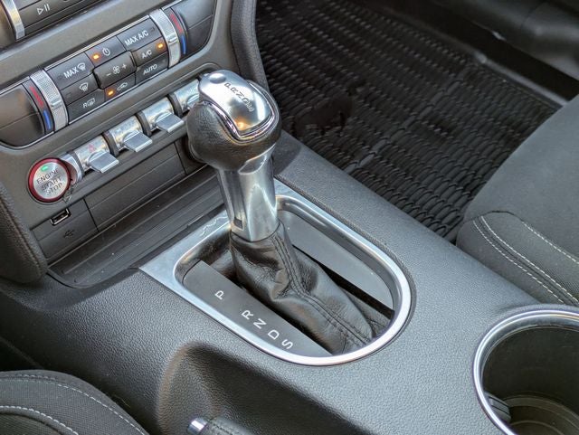 2022 Ford Mustang EcoBoost