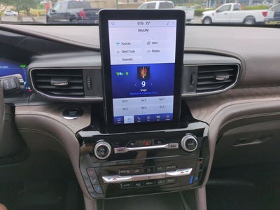 2022 Ford Explorer Platinum